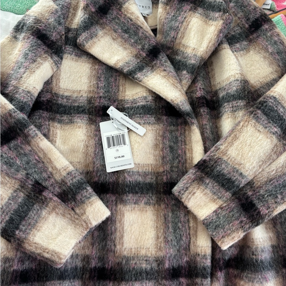 Cyrus Women's Plaid Teddy Jacket - Cream and Black